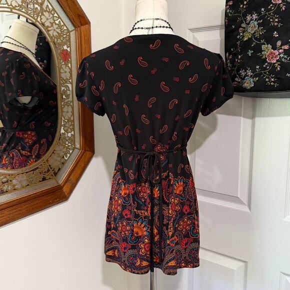 Apt 9 Black & Orange Multicolor Floral Boho Paisley V Neck Top w Waist Ties S - Picture 4 of 7